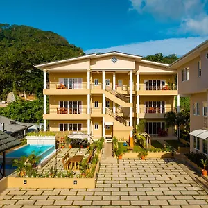 Aparthotel Tropical Hideaway Beau Vallon (Mahe)